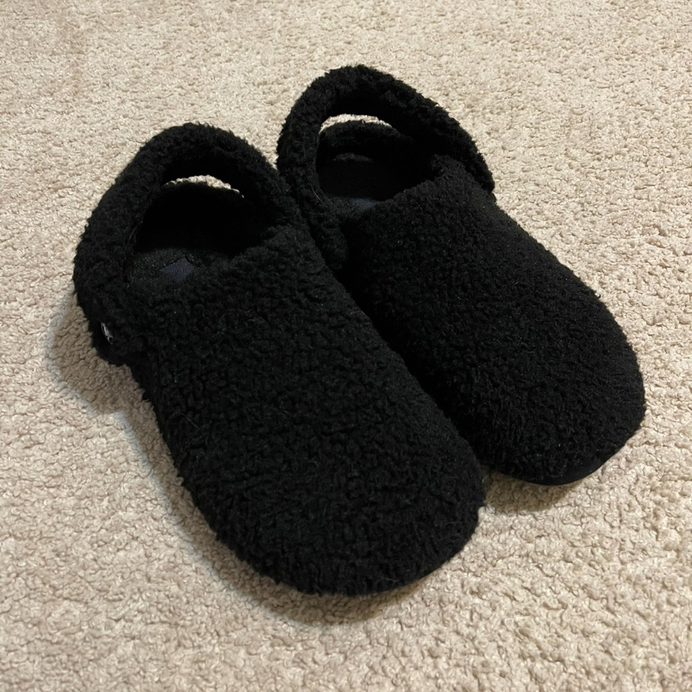 Crocs Black Fleece Slippers